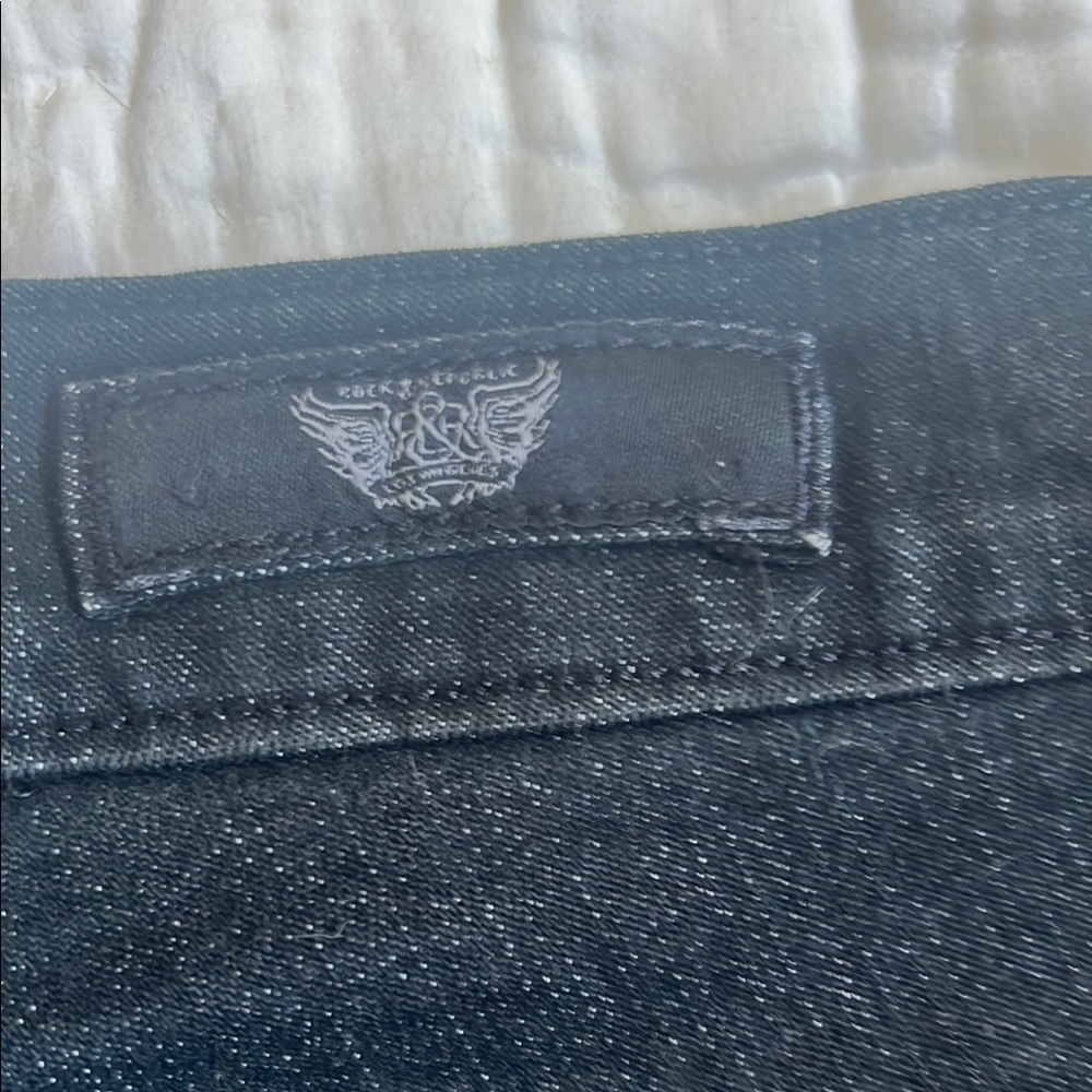 Rock & Republic Black Skinny Jeans - Picture 3 of 9
